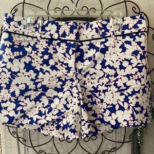 Floral Women's Shorts - Blue and White